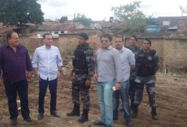 3º BPM Participa do processo de retirada de matagal no bairro Manoel Teles