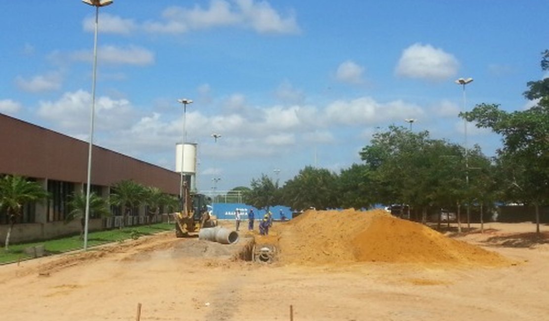 Prefeitura urbaniza o Centro Administrativo Antônio Rocha