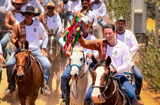 Deputado Daniel Barbosa participa do encerramento da festa da padroeira de Arapiraca e destaca força da devoção popular
