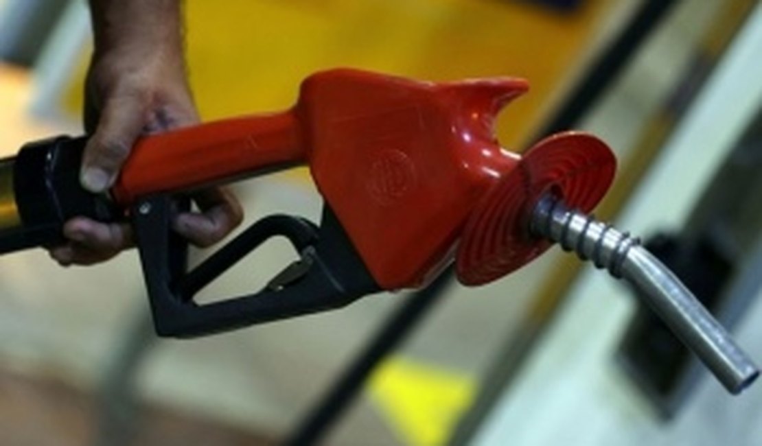 Diferença de preço da gasolina ultrapassa os 23% entre os postos de Alagoas