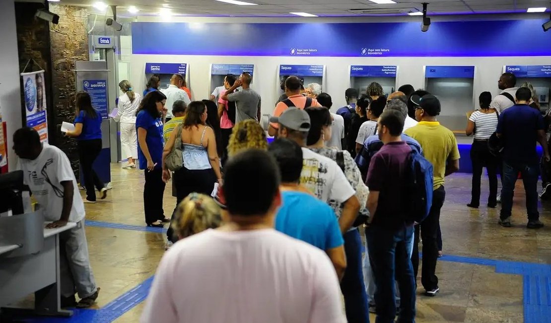 Veja funcionamento dos bancos nos feriados da Proclamação da República e Consciência Negra
