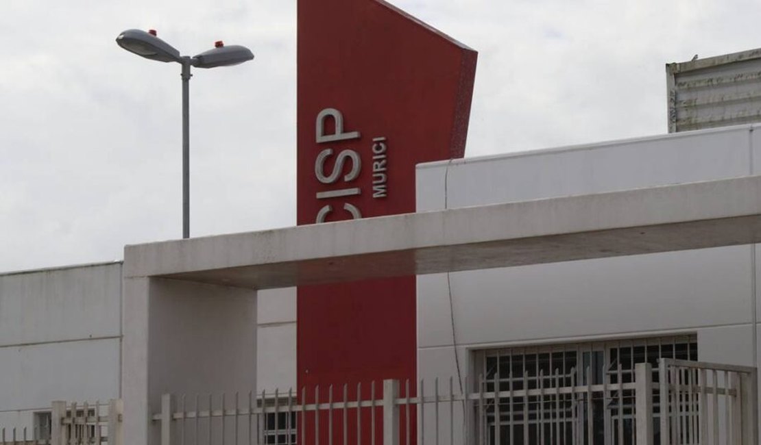 Homem é preso em flagrante por stalking e ameaça contra ex-companheira e atual namorado dela