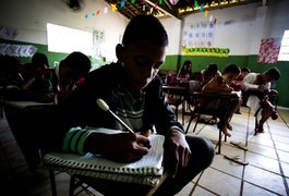 Nº de matrículas cai nos ensinos fundamental e médio em Alagoas