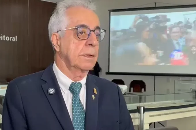 Presidente do TRE Alagoas diz que eleição começou tranquila em Alagoas