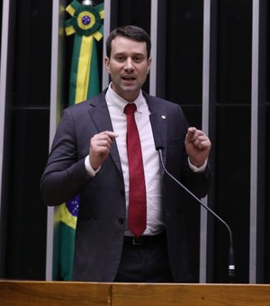 Projeto de lei que reduz para 30 dias prazo para perícia médica no INSS é apresentado por deputado alagoano