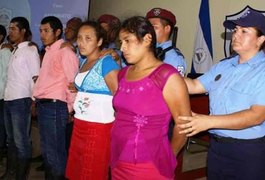 Caso de mulher 'possuída' queimada em fogueira em igreja evangélica choca Nicarágua