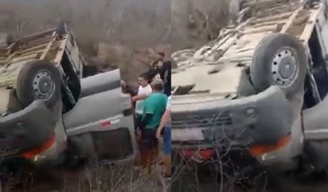 Carro com equipe de Gusttavo Lima capota e deixa 11 feridos na Paraíba