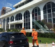 Bombeiros notificam 13 prédios públicos por falta de auto de vistoria