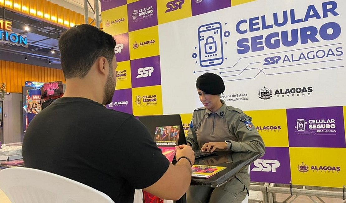 Após abordagem, PM prende homem com celular furtado em Maceió