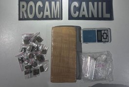 Durante ação do Canil e da Rocam, homem é preso por tráfico de drogas, em Arapiraca