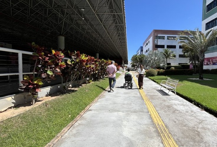 MPF inspeciona faculdade em Maceió para apurar denúncias de falta de acessibilidade enfrentadas por estudante tetraplégico