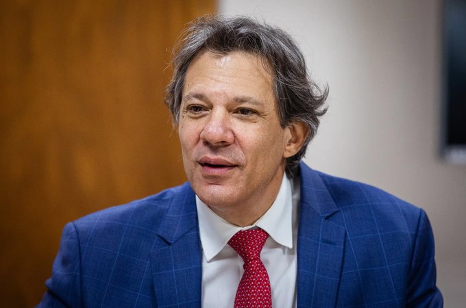 Haddad vai anunciar isenção de Imposto de Renda para quem ganha até R$ 5 mil em pronunciamento na TV