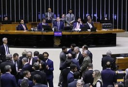 Câmara aprova texto-base do projeto de lei antifacção