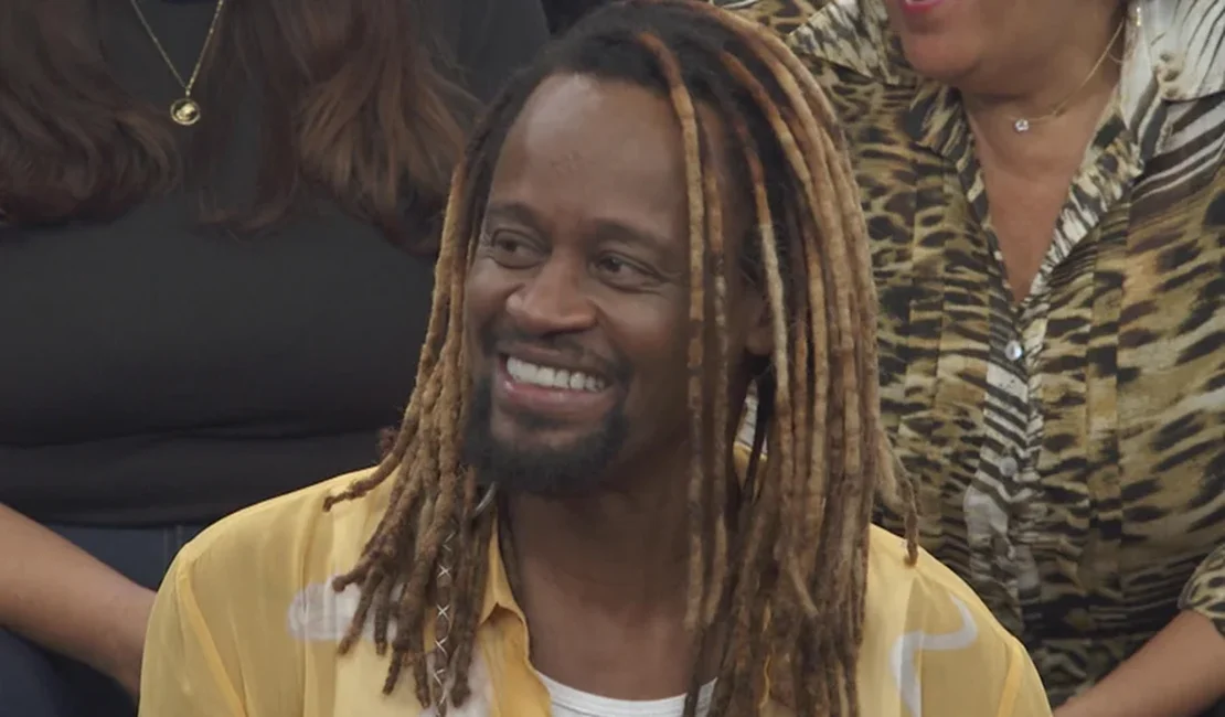 Cantor Toni Garrido se envolve em acidente e agente fica ferido no RJ