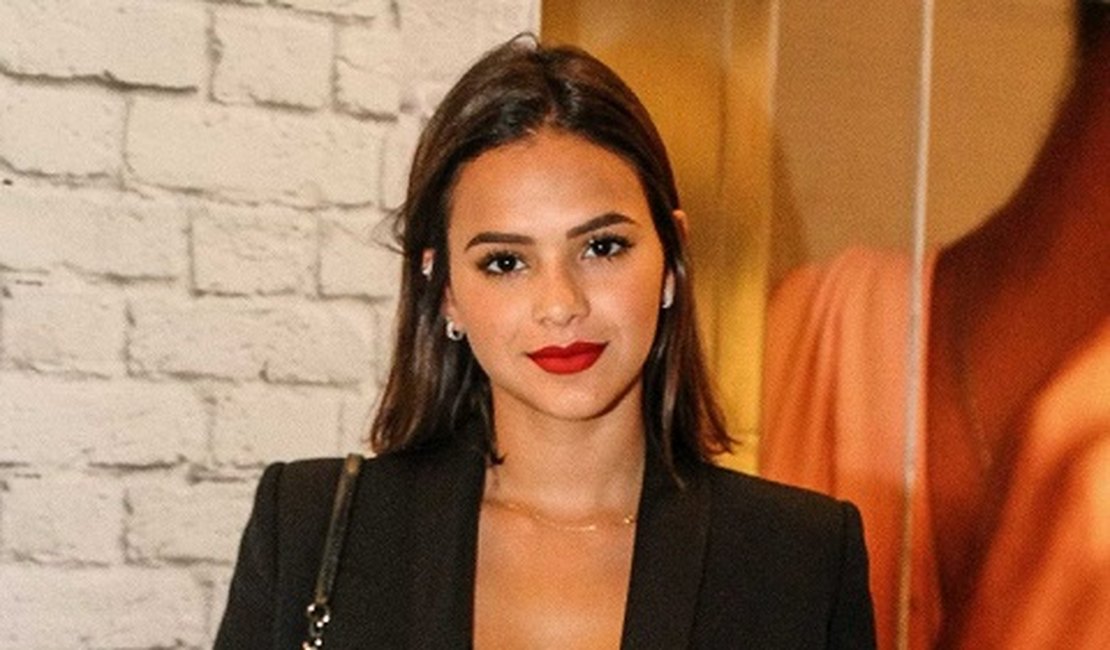 Bruna Marquezine diz ter sofrido bullying na escola: 'Atriz, bobona'