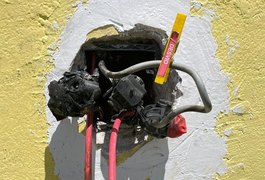 Fiscalização flagra furto de energia em posto de combustível e pousada, em AL