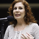 Moraes converte prisão de Carla Zambelli de preventiva para definitiva
