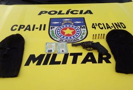 Dupla é presa com arma de fogo em transporte alternativo na AL 210