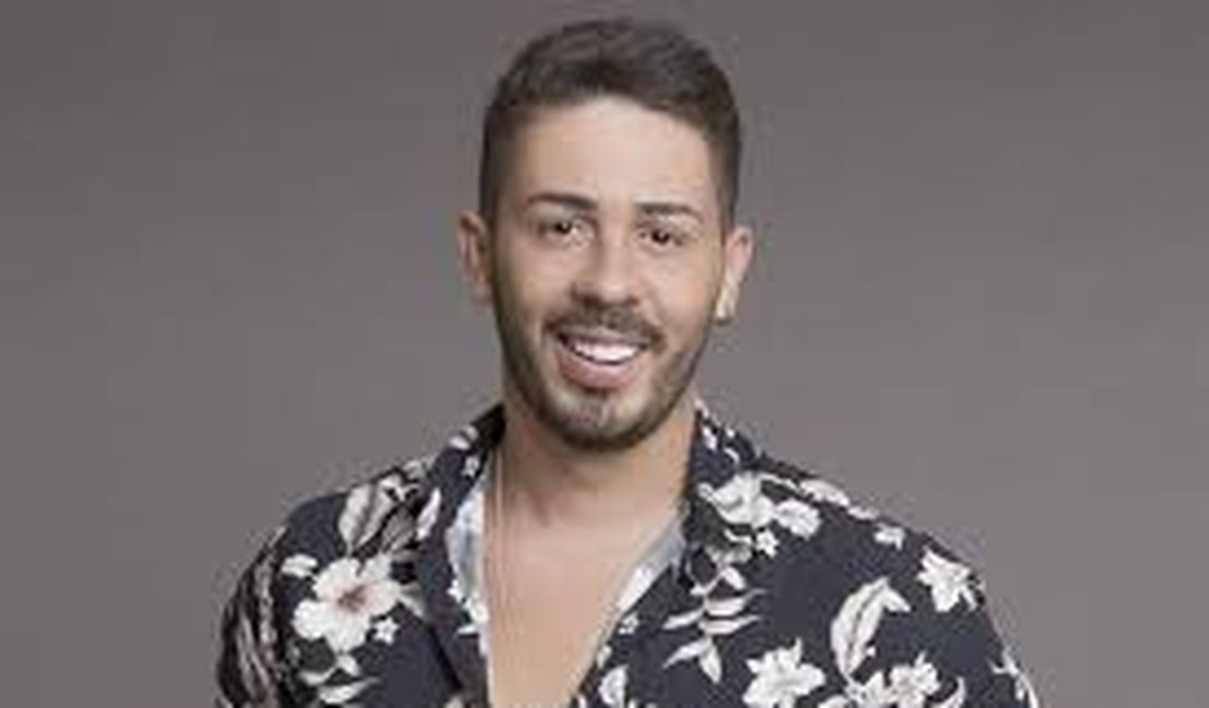 Vídeo. Em festa de inauguração, Carlinhos Maia apresenta sua mansão para os internautas