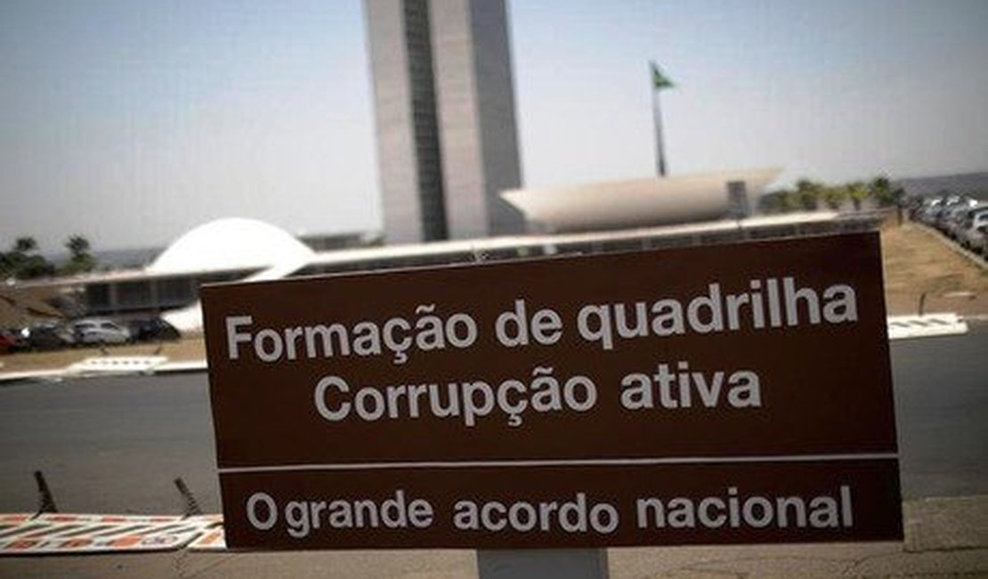 Ranking de corrupção mostra Brasil com nota mais baixa desde 2012