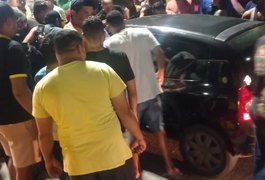 Homem é morto com vários tiros em praça da cidade de Penedo