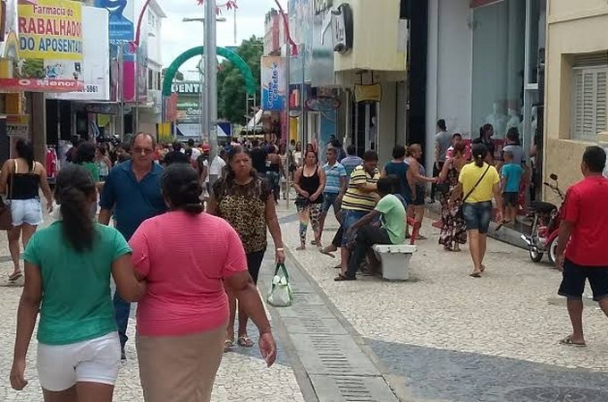 Sindilojas Arapiraca faz alerta a empresários sobre mudanças na jornada de trabalho