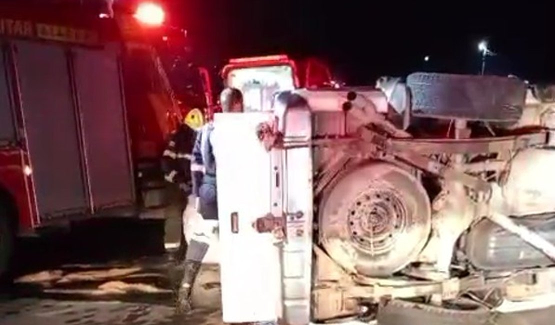 Motorista embriagado provoca acidente com cinco feridos, e é preso após sacar arma, na AL 115 entre Arapiraca e Igaci