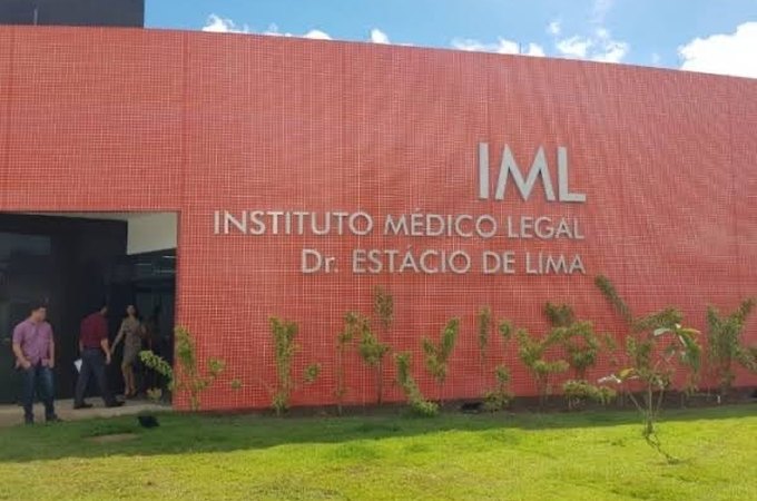 Homem é executado a pedradas e facadas no Benedito Bentes, em Maceió