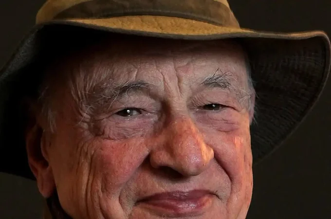 Edgar Morin, filósofo francês, morre aos 104 anos de idade