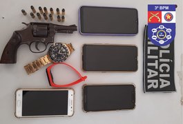 Polícia captura jovens que estavam praticando assaltos e espancando as vítimas em Lagoa da Canoa