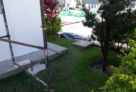 Pintor morre após sofrer choque elétrico e cair de andaime em Maceió