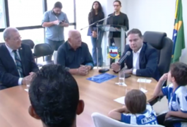 Renan Filho anuncia obras no Rei Pelé para receber jogos da Série A do Brasileirão