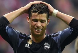 Cristiano Ronaldo nega 'acusação nojenta' de estupro feita por revista alemã