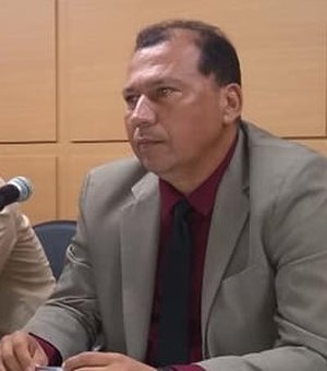 Vereador pede que a prefeitura de Arapiraca disponibilize transporte gratuito para as pessoas tomarem a vacina