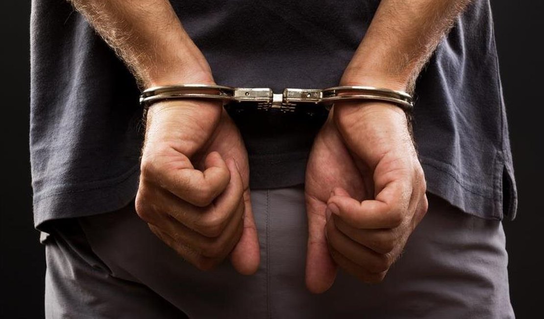 Polícia Civil prende suspeito de chefiar tráfico de drogas em Teotônio Vilela