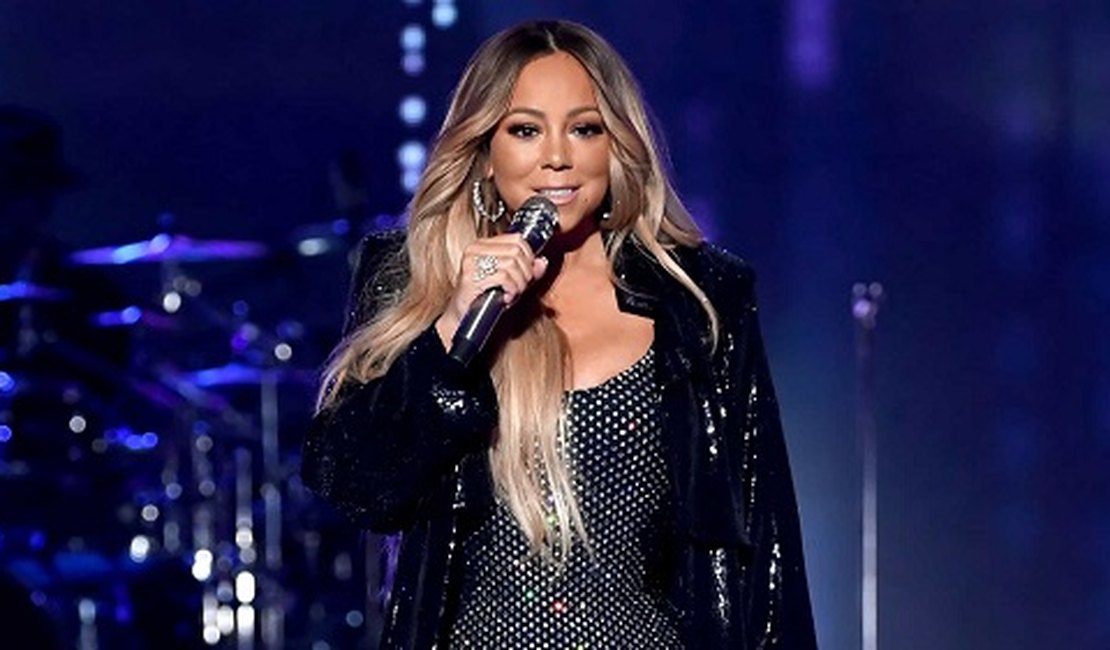 Mariah Carey admite caso com jogador de baseball enquanto era casada