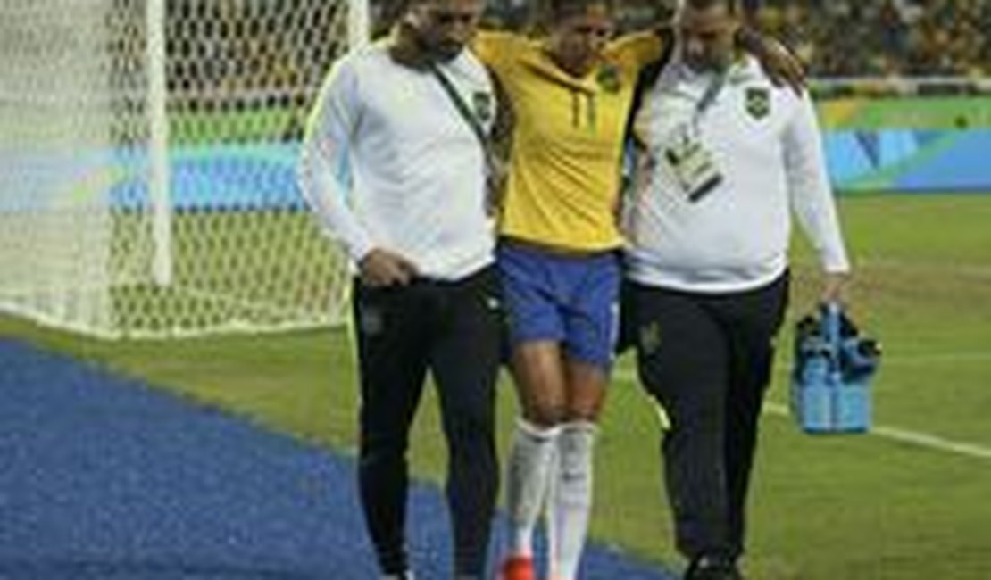 Exame aponta “pequena lesão” na atacante da seleção Cristiane