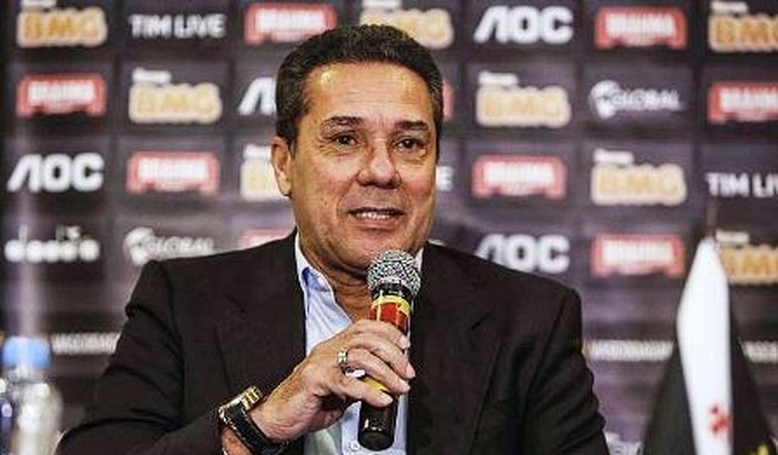 Vanderlei Luxemburgo lança cachaça especial alagoana em São Paulo