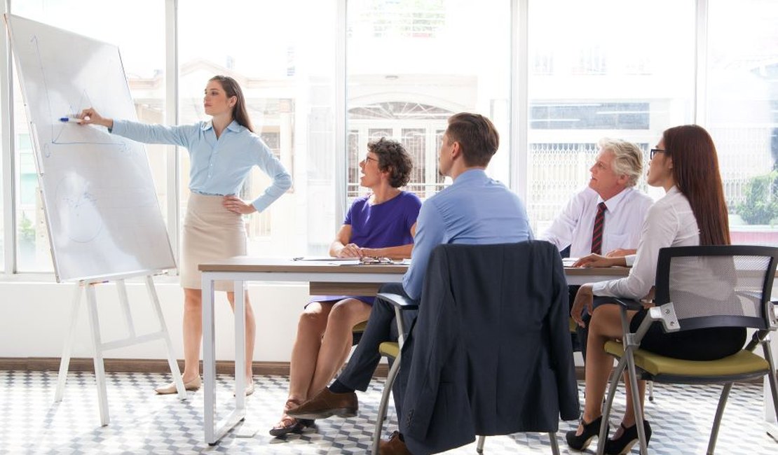 Formação em coaching são mais procuradas por psicólogos e administradores, revela instituto