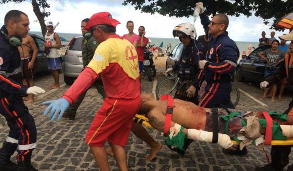 Homem é atacado por tubarão em praia de Recife