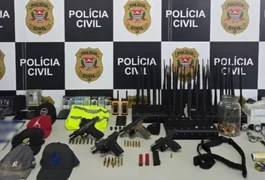 Polícia prende 4 homens por roubos milionários