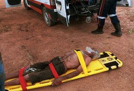 Idoso é resgatado em local de difícil acesso em Arapiraca após dias sem comer