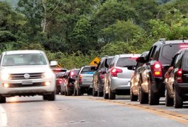 Justiça Federal suspende multa por farol desligado nas rodovias do país