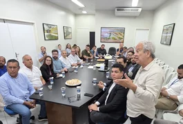 Prefeitura, Sebrae, CDL, Sindilojas e universidades debatem as potencialidades econômicas e investimentos em Arapiraca