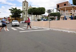 Polícia prende homens que estavam fugindo com moto furtada em São Sebastião