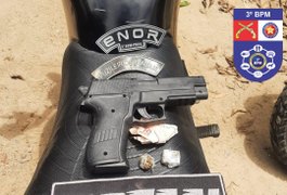 Homem é preso com motocicleta roubada, drogas e simulacro de arma de fogo, em Arapiraca