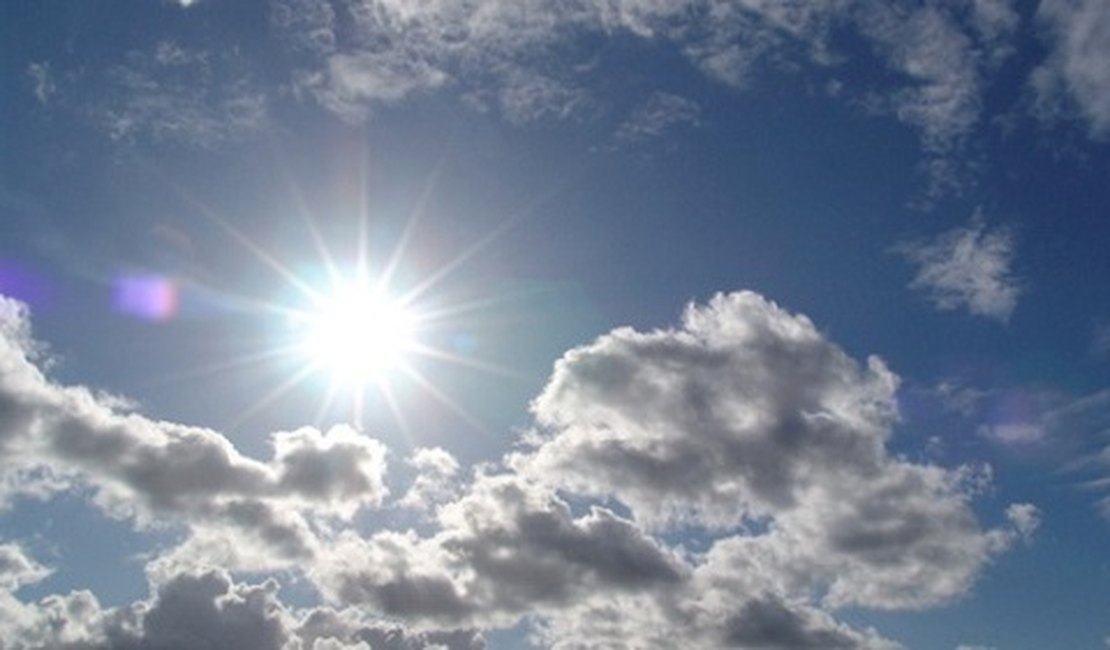 Previsão aponta para final de semana com sol entre nuvens e possibilidade de chuvas rápidas em Alagoas