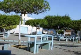 Homem é internado na UEA após ser atingido por bala perdida durante festa em Jaramataia