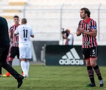 Com expulsão polêmica, São Paulo perde para Ponte Preta