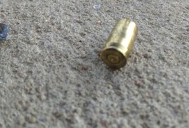 Prédios da Câmara Municipal e prefeitura de Campo Grande são alvos de vândalos